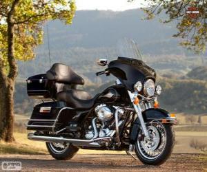 Puzzle 2013 Harley-Davidson FLHTC Electra Glide Classic