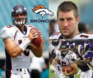 Puzzle Quarterback Tim Tebow έπαιξε ποδόσφαιρο στο Broncos Ντένβερ.