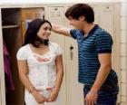 Τρόι Μπόλτον (Zac Efron), μιλώντας για Montez Gabriella (Vanessa Hudgens)