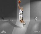 Tony Parker πρόκειται για μια slam dunk