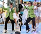 PSY (Park Jae-Sang), είναι ένας καλλιτέχνης της Νότιας Κορέας