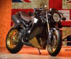 Triumph Bulldog από Vilner