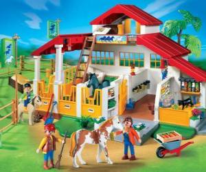 Puzzle Τα Playmobil Çiftlik